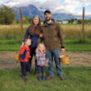 Meet your Posher, Savannah